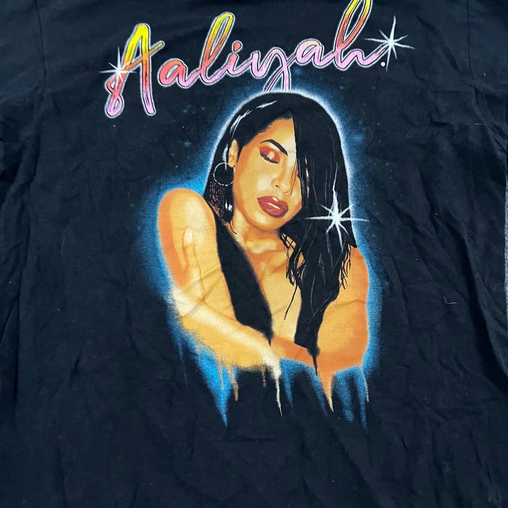 Aaliyah T-Shirt Womens Size S Black Graphic Airbrush Style Portrait Cotton Tee